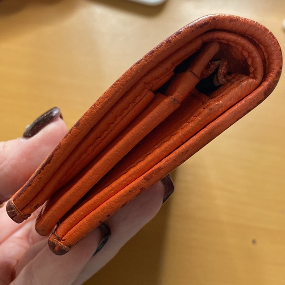 Gucci Marmont Flora Limited Edition Bifold Wallet EUC - Picture 5 of 10